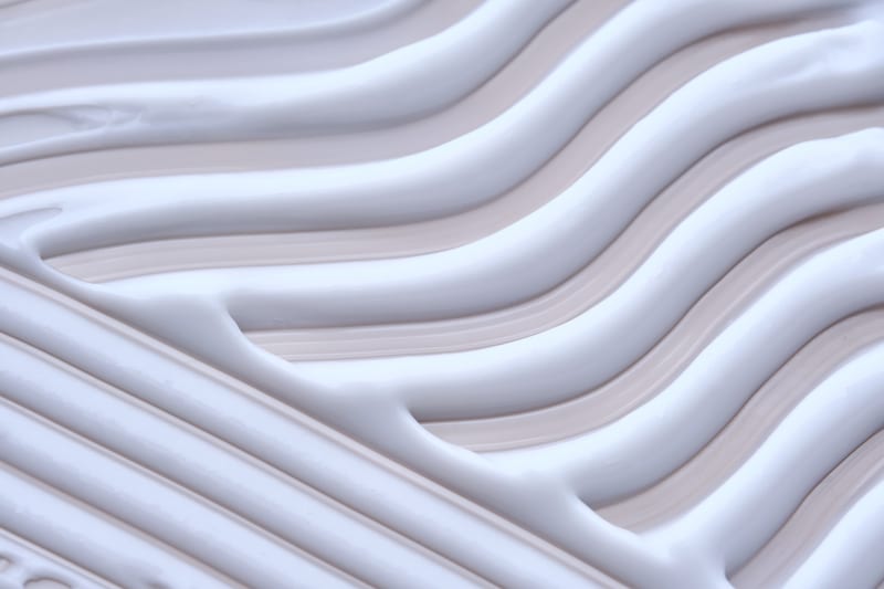 Texture de matériaux premium illustrant la qualité des composants IITECH